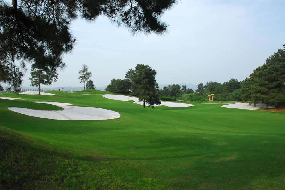 Golf Hotel Хуаншань Экстерьер фото